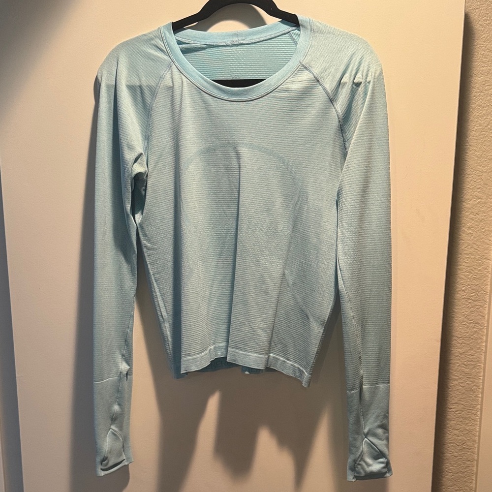 Lululemon swiftly tech long sleeve waist length